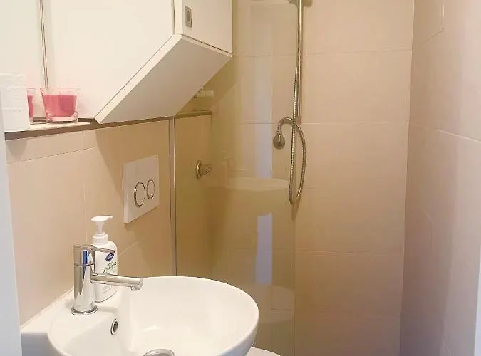 Mansarda Galliari F51 Lägenhet *